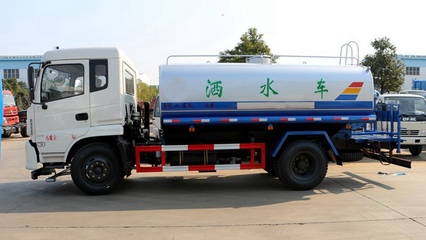 國六東風13方灑水車廠價銷售，配置升級與價格分析